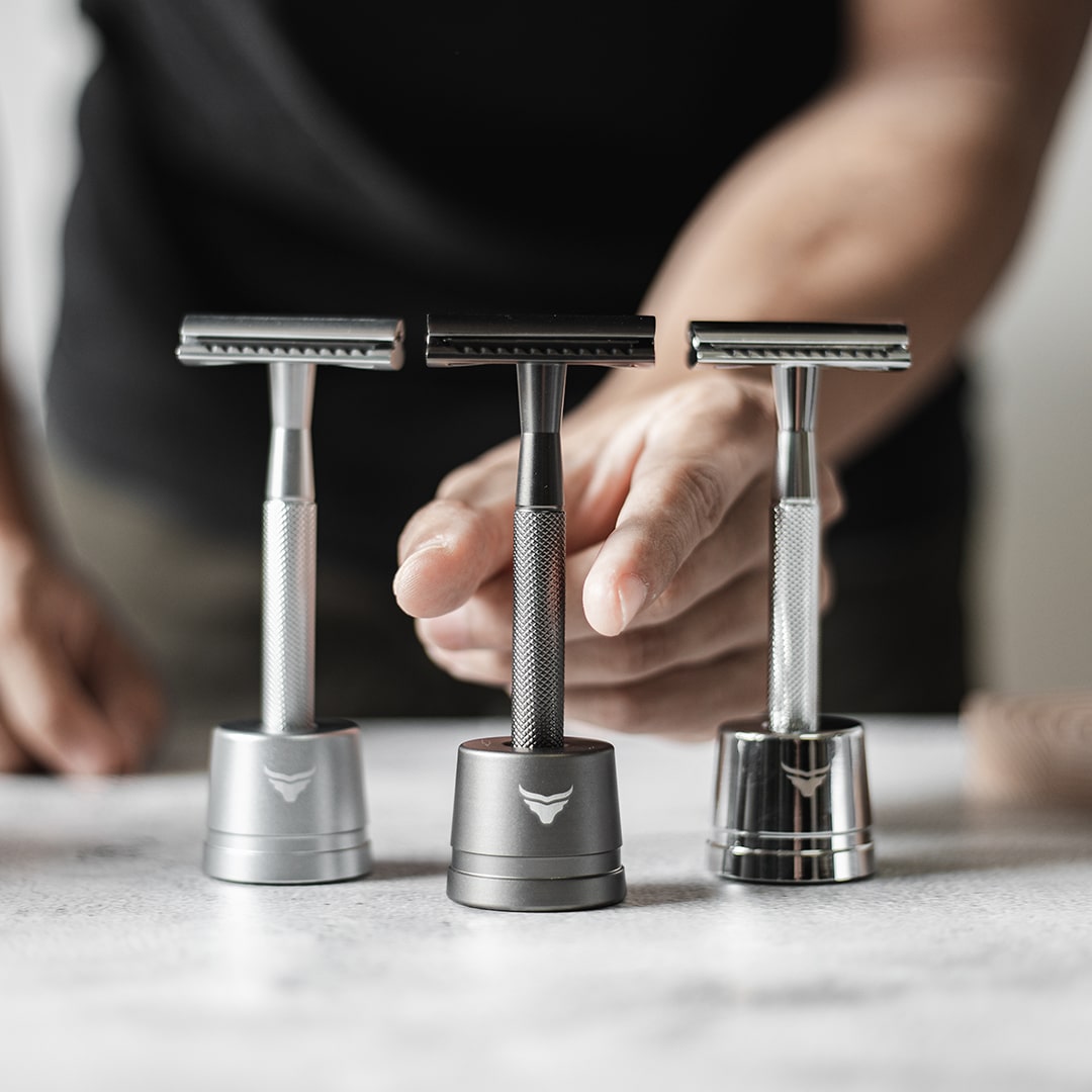 Align Razor in 3 Colors