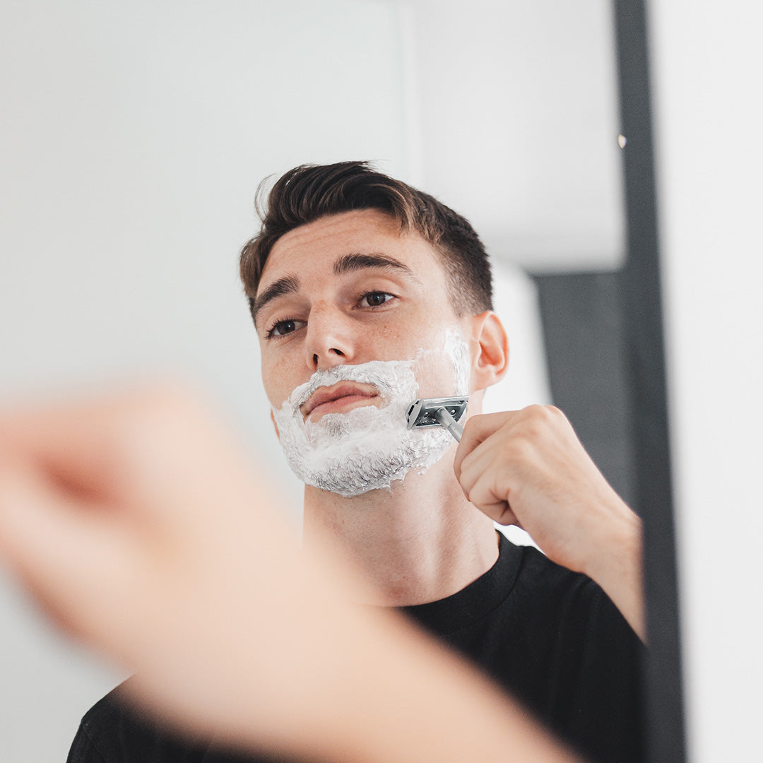 globe trimmer mirror shave